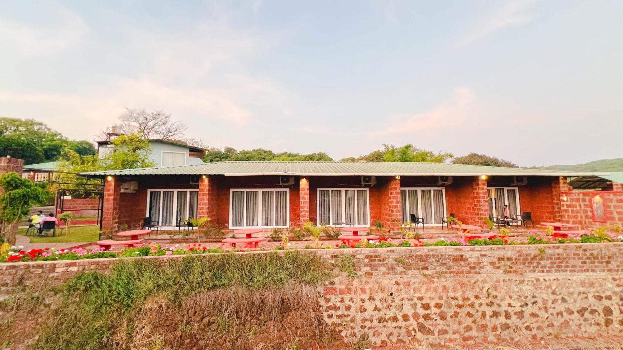 Shardul Heritage The Resort Mahābaleshwar Екстериор снимка