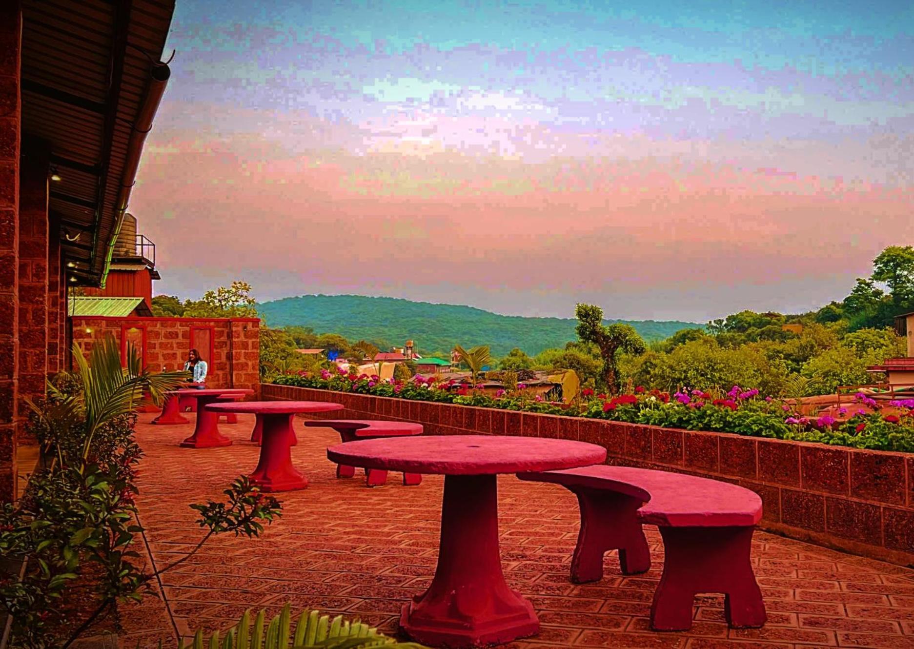 Shardul Heritage The Resort Mahābaleshwar Екстериор снимка